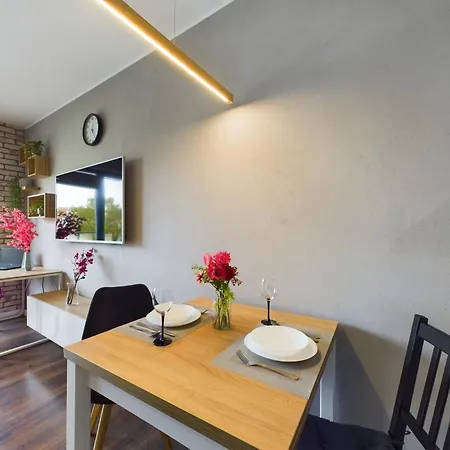 Browar Gdanski One Bedroom With Free Parking By Renters Γκντανσκ