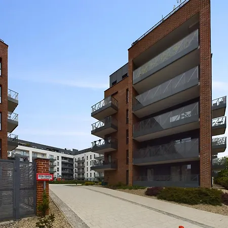 Ξενοδοχείο με διαμερίσματα Browar Gdanski One Bedroom With Free Parking By Renters