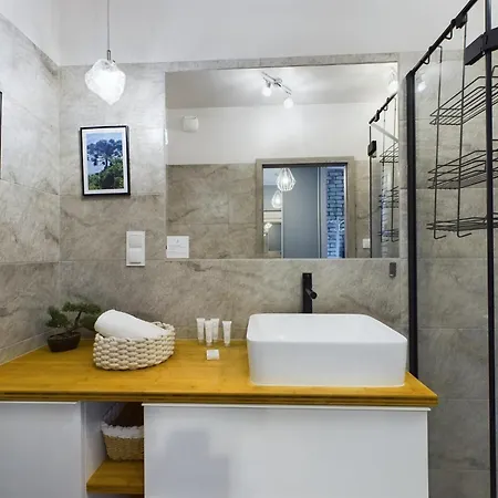 Apartahotel Browar Gdanski One Bedroom With Free Parking By Renters Gdansk